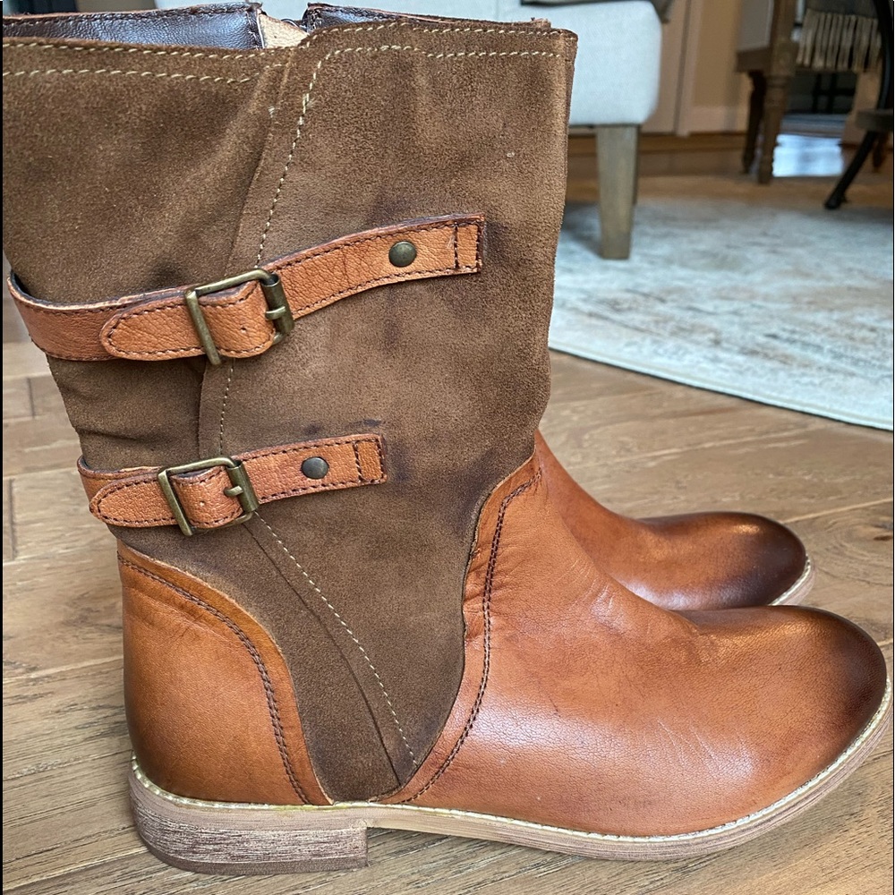 Roan genuine leather women’s boots.